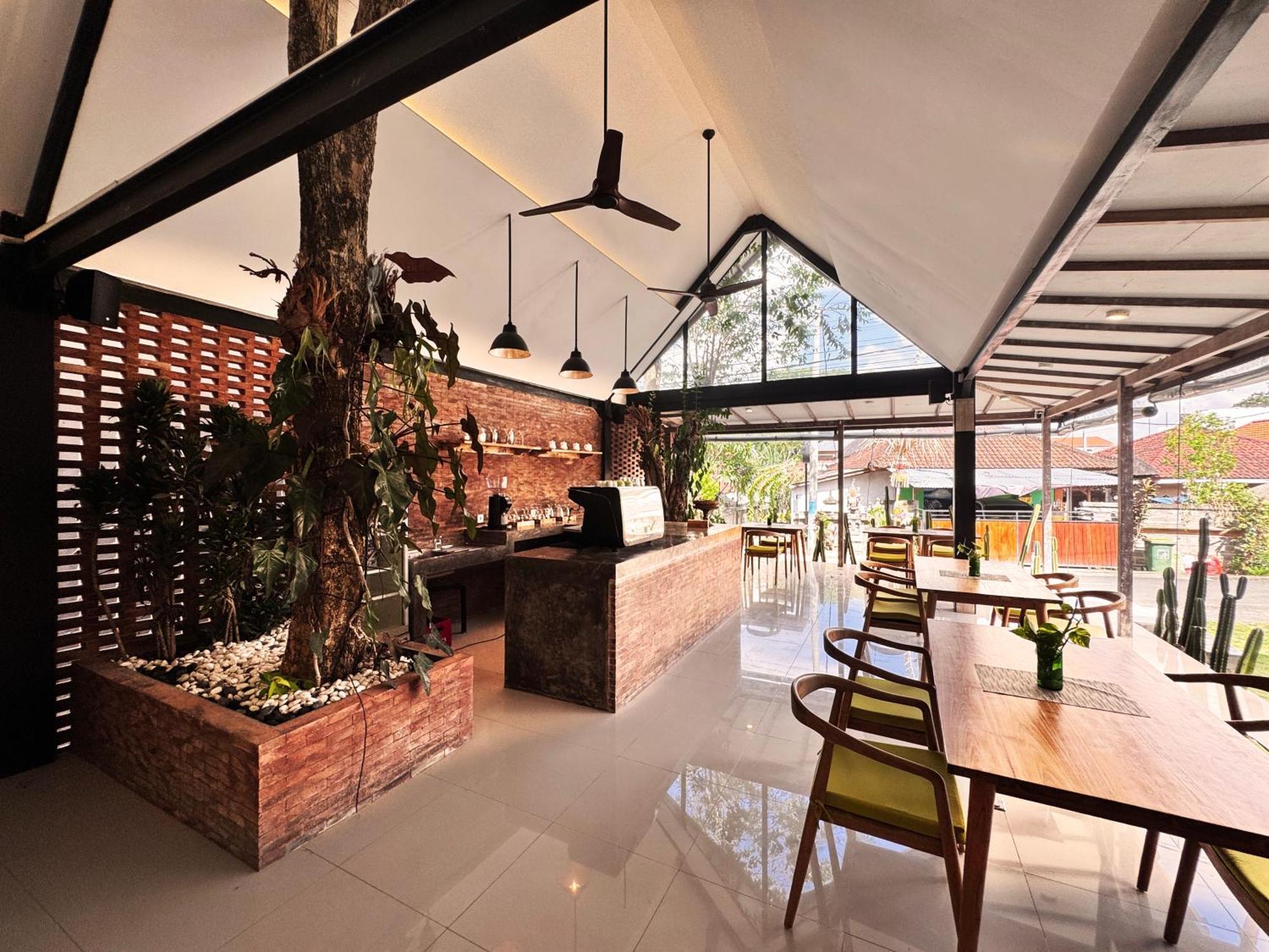 Lubdhaka Canggu Luaran gambar